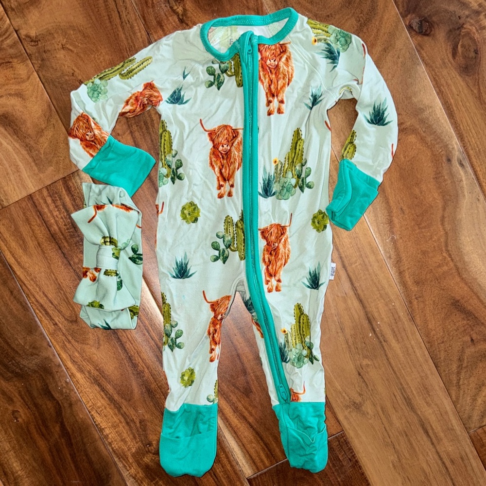 Fletch Teal Highland Cows Zippy and Bow Set 0/3 Months
